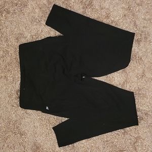 Fabletics, Medium, High Waisted, Motion 365, Black Leggings with 3 Pockets